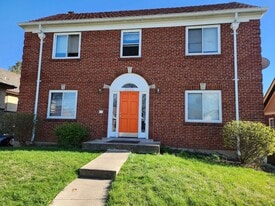 5025 Relleum Ave in Cincinnati, OH - Building Photo