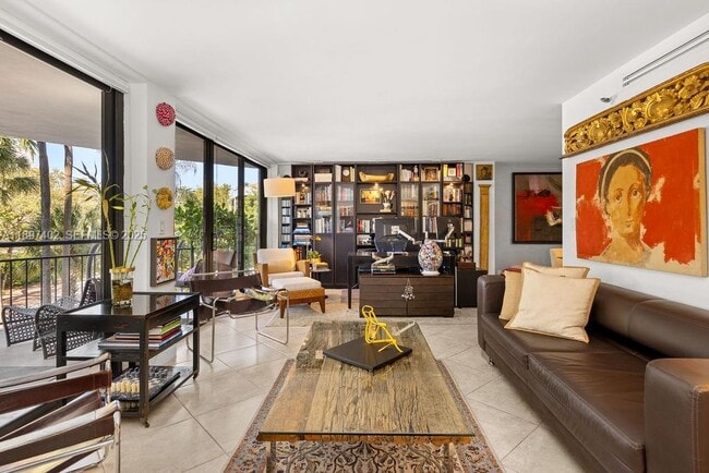 property at 2843 S Bayshore Dr