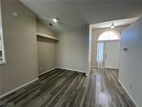 1616 Watercreek Dr in North Las Vegas, NV - Building Photo - Building Photo