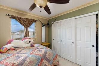 1123 E Avenue K14 in Lancaster, CA - Foto de edificio - Building Photo