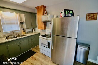 3213 State St in Manhattan, KS - Building Photo - Building Photo