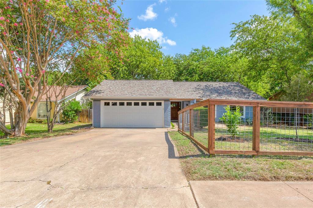 2418 Aldford Dr in Austin, TX - Building Photo