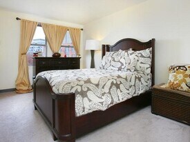 9 Yarmouth St, Unit P2 in Boston, MA - Building Photo