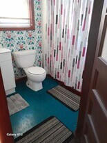 11 Milltown Rd in East Brunswick, NJ - Building Photo