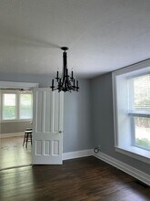 221 N 8th St in Petersburg, IL - Building Photo - Building Photo