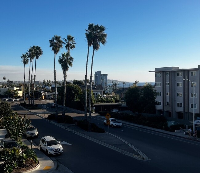 property at 5051 La Jolla Blvd
