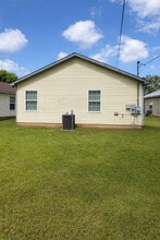 212 Orchard Way in Warner Robins, GA - Building Photo - Building Photo