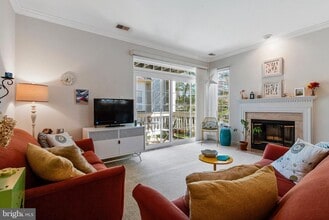 10826 Antigua Terrace-Unit -139 in Rockville, MD - Foto de edificio - Building Photo