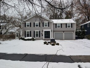 20278 Westhaven Ln in Rocky River, OH - Building Photo - Building Photo