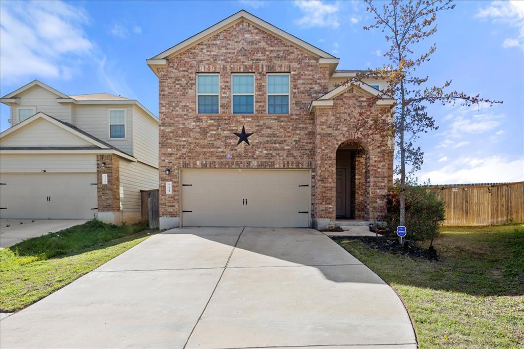 724 Circle Wy in Jarrell, TX - Building Photo
