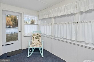 23 W Upper Ferry Rd in Ewing Township, NJ - Building Photo - Building Photo