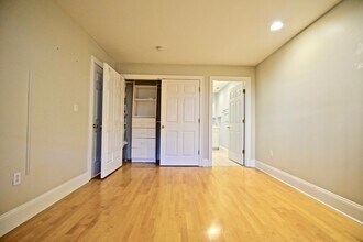 1306 Columbia Rd, Unit 3 in Boston, MA - Building Photo - Building Photo