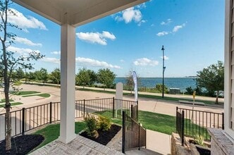 7121 Sunset Blvd in Rowlett, TX - Building Photo - Building Photo