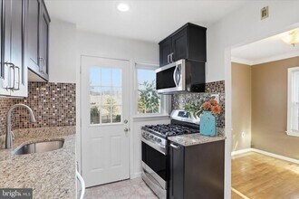 2238 Arlington Terrace in Alexandria, VA - Building Photo - Building Photo