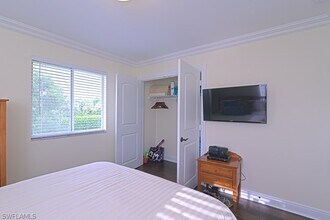 7778 Emerald Cir in Naples, FL - Building Photo - Building Photo