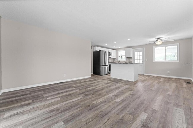 2714 Vindale Rd in Tavares, FL - Building Photo - Building Photo