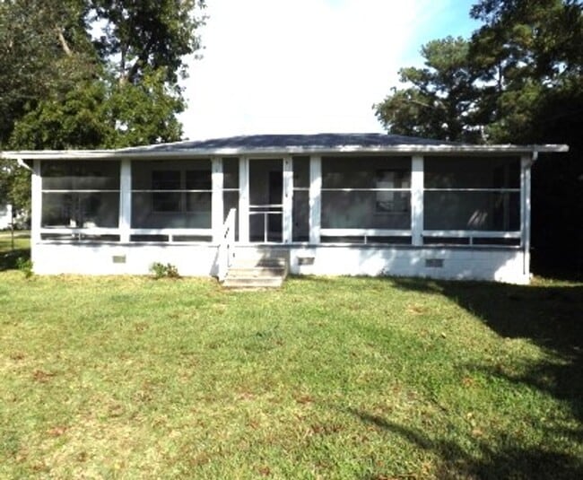 property at 503 South Ave