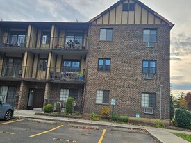 50 Donna Ct in Staten Island, NY - Building Photo