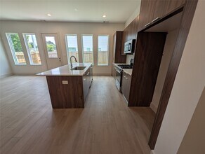 4403 Abaco Ln in Houston, TX - Building Photo - Building Photo