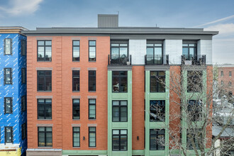 The Vista in Boston, MA - Foto de edificio - Building Photo