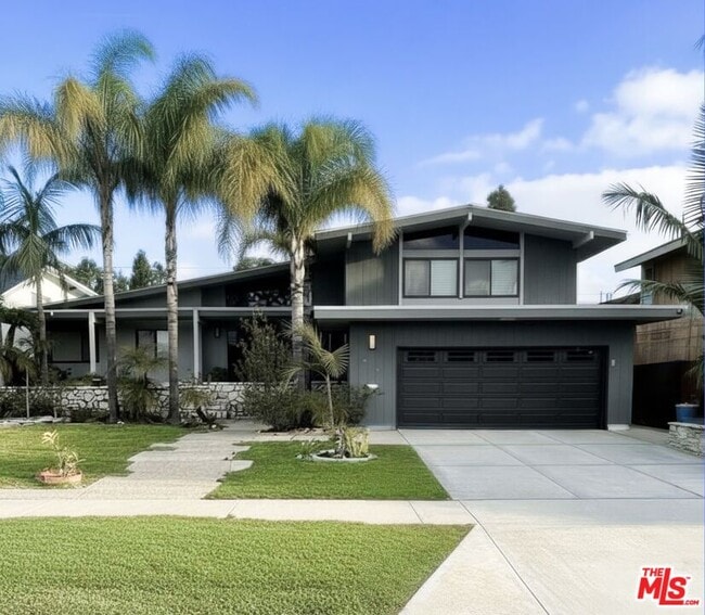 4368 Fairway Dr in Lakewood, CA - Foto de edificio - Building Photo