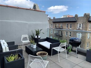 362 W 127th St in New York, NY - Foto de edificio - Building Photo
