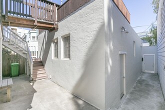 2250 Greenwich St in San Francisco, CA - Building Photo - Building Photo