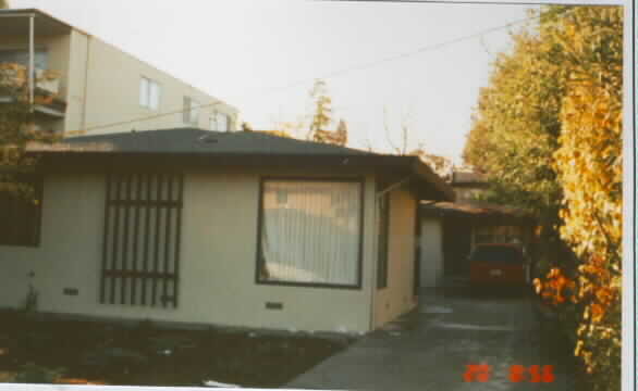 1534 Hudson St in Redwood City, CA - Building Photo - Building Photo