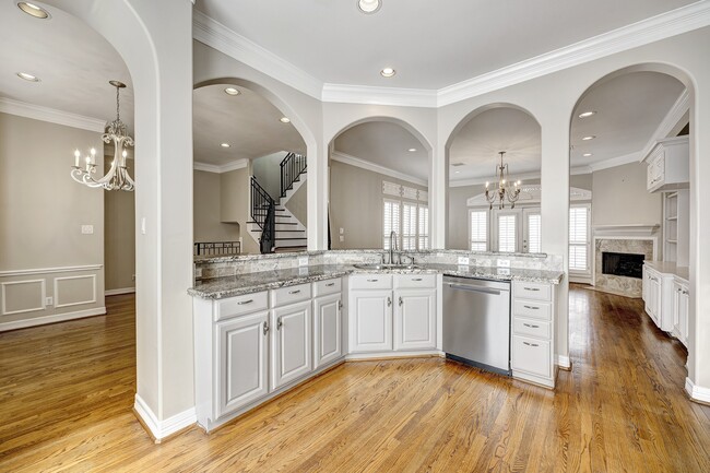 3318 W Dallas St in Houston, TX - Building Photo - Building Photo