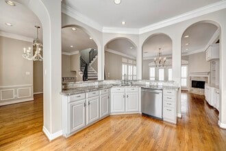 3318 W Dallas St in Houston, TX - Foto de edificio - Building Photo