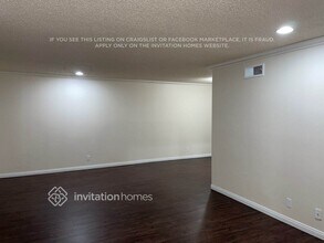 19359 Green Mountain Dr in Santa Clarita, CA - Foto de edificio - Building Photo