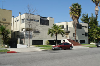 Residential Condominium in Los Angeles, CA - Building Photo - Building Photo