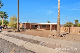 7533 E 34th St in Tucson, AZ - Building Photo - Building Photo