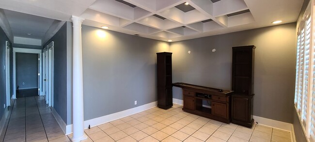 808 S Madison St in Midland, TX - Building Photo - Building Photo