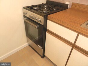 513 12th St NE in Washington, DC - Building Photo - Building Photo