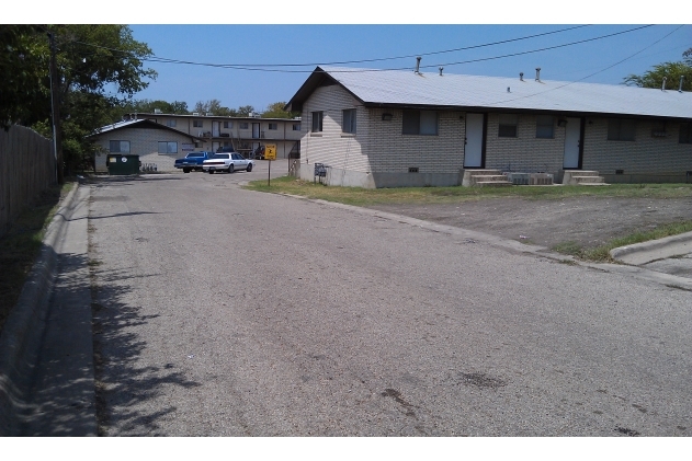 1101-1019 College St in Killeen, TX - Building Photo - Building Photo