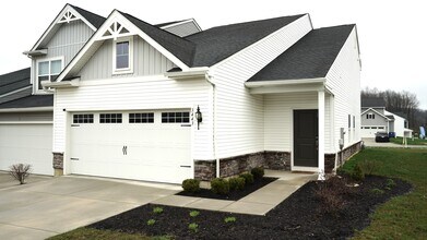 3443 Alder Ave in Uniontown, OH - Foto de edificio - Building Photo