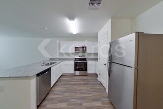 1128 Hayes Ave S in Lehigh Acres, FL - Building Photo - Building Photo