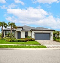4527 Blessed Place Dr in Oakland Park, FL - Building Photo - Building Photo