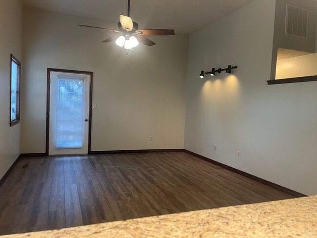 1510 Summerhill Ct in Harrison, AR - Building Photo - Building Photo