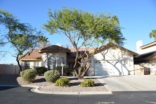 3640 Willow Bend Ct in Las Vegas, NV - Building Photo