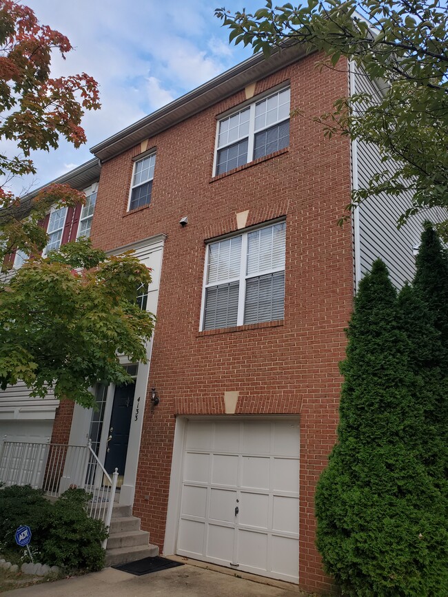 4133 Grover Glen Ct in Fairfax, VA - Building Photo - Building Photo