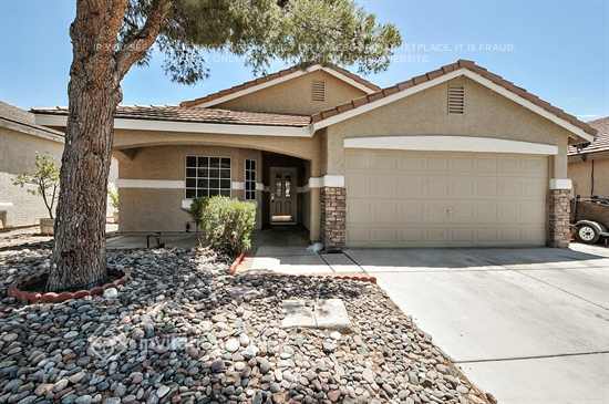 7408 Alpine Ridge St in Las Vegas, NV - Building Photo