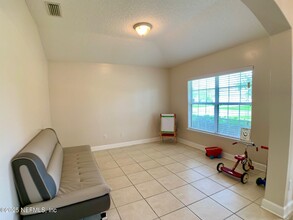 6596 Chester Park Dr in Jacksonville, FL - Building Photo - Building Photo
