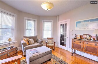 17 11th St, Unit 1 in Providence, RI - Building Photo - Building Photo