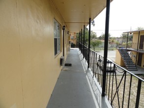 1259-1279 NW 58th Ter in Miami, FL - Building Photo - Building Photo