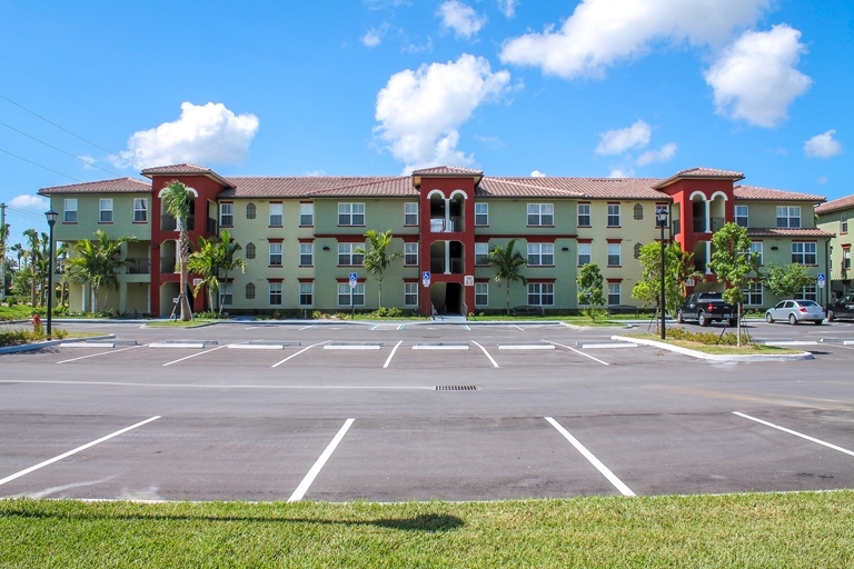 Elysium at Osprey Oaks in Lake Worth, FL - Building Photo