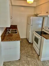 258 San Marcos St in San Gabriel, CA - Foto de edificio - Building Photo