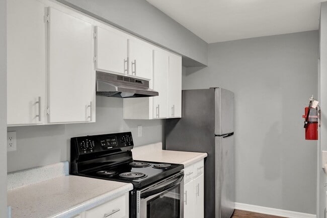 940 Smith St in Orange City, FL - Building Photo - Building Photo