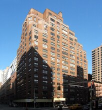 330 3rd Ave in New York, NY - Foto de edificio - Building Photo